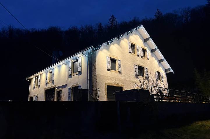 Villa pour 14 personnes, avec jardin et jacuzzi dans les Vosges