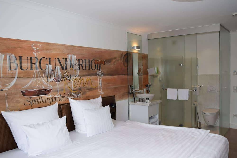 Ganze Wohnung, Doppelzimmer mit Seeblick, 21qm, mit Dusche/Wc und eigener Terrasse, max. 2 Personen in Hagnau am Bodensee, Region Bodensee-Oberschwaben