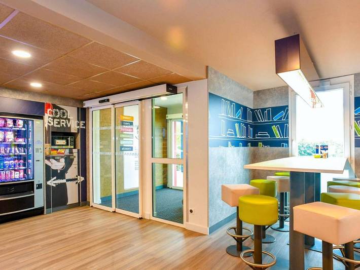 Hôtel pour 3 personnes, avec terrasse à Saint-Lô - 3