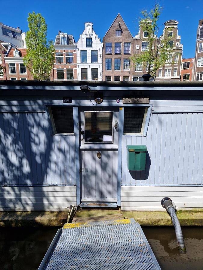 Ferienwohnung für 4 Personen, mit Ausblick und Pool sowie Terrasse, mit Haustier in Anne Frank Haus - 3