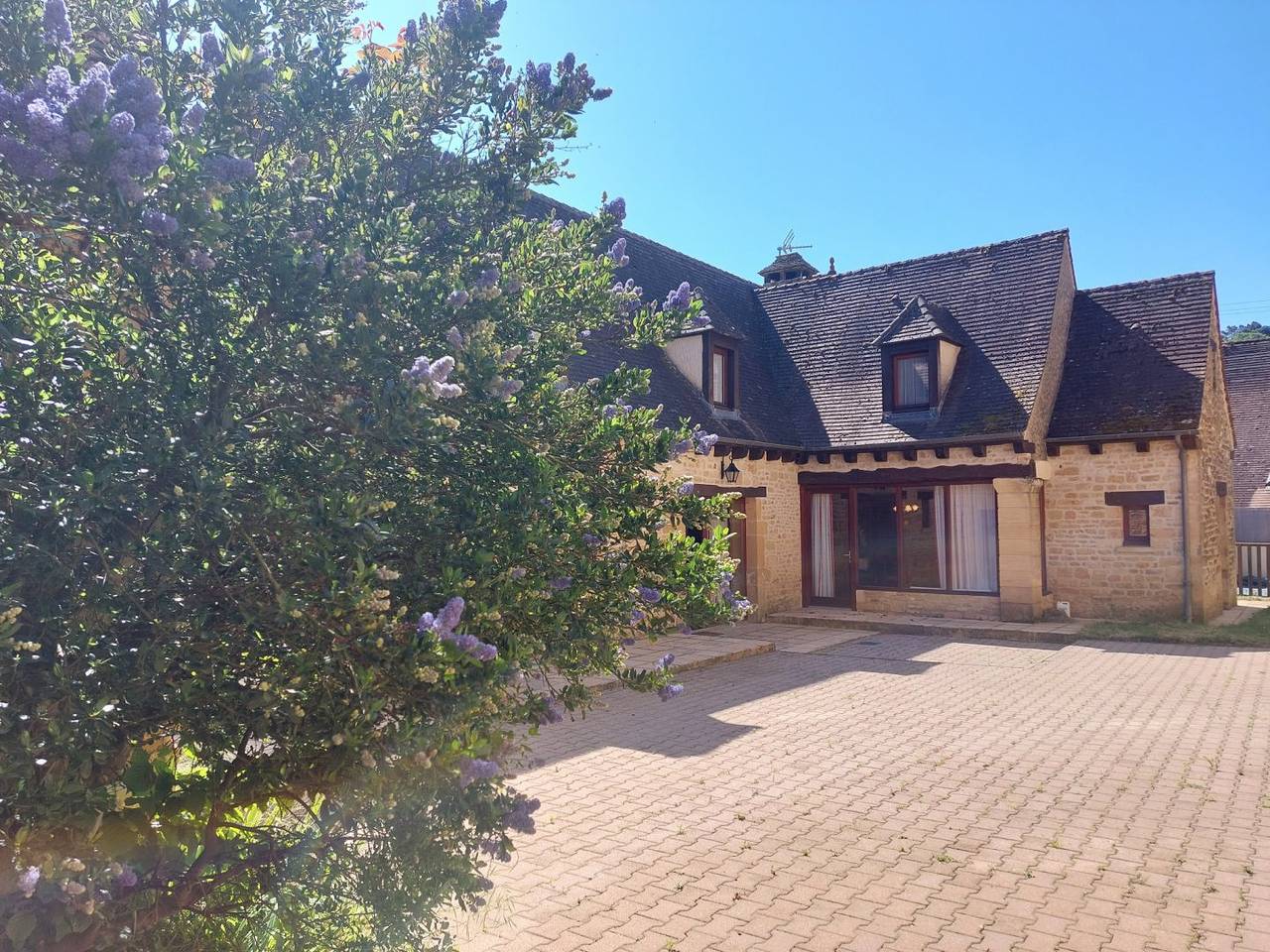 Villa le Clos, avec piscine chauffée, proche de Sarlat in Marcillac-Saint-Quentin, Périgord Noir