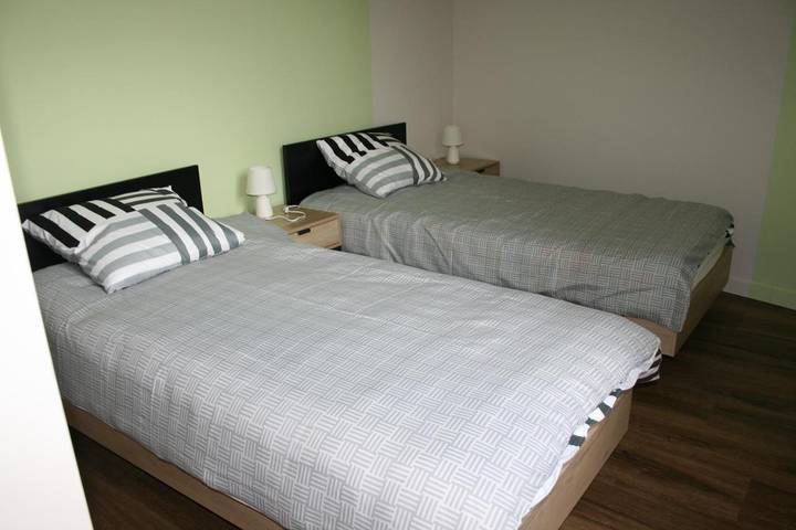 Gîte pour 4 personnes, avec balcon et vue à Airvault - 3