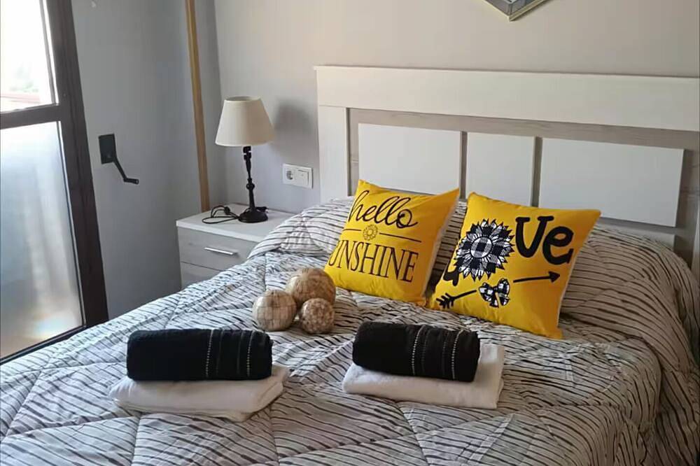 Entire apartment, Luxury penthouse with swimming pool, jacuzzi and gym near the spa of archena in Villanueva del Río Segura, Murcia Inland