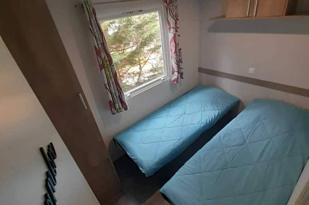 Mobil Home/bungalow/tiny House L'échappée Parisienne in Saint-Chéron, Essonne