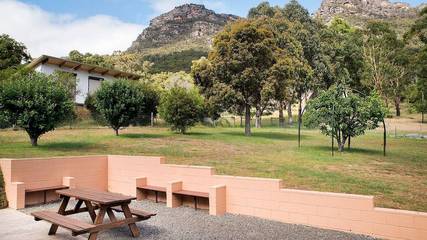 Holiday Home for 8 People in Halls Gap, Shire of Northern Grampians, Photo 3