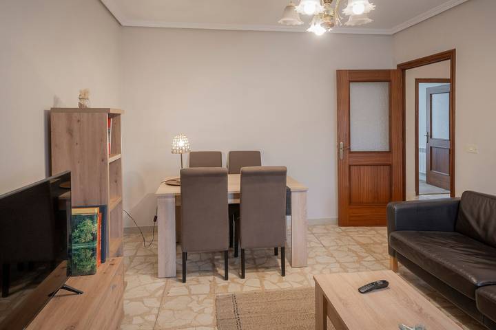 Casa de vacaciones 'Casa Tilde' con terraza privada, balcón y Wi-Fi in Matapozuelos, Provincia de Valladolid
