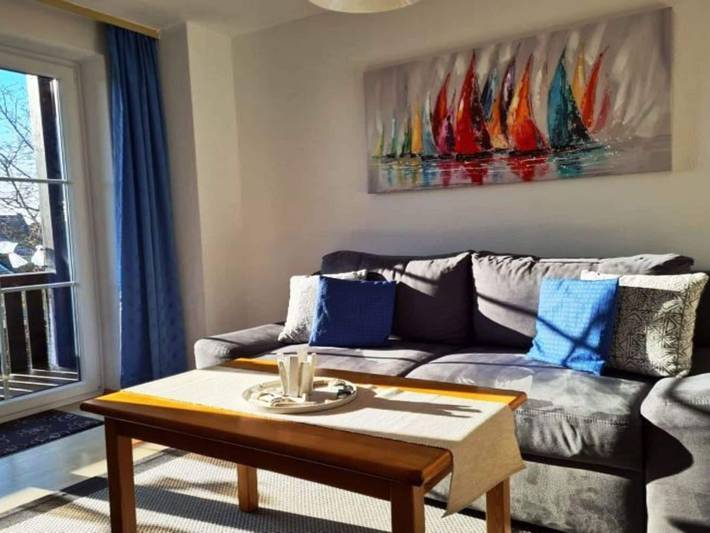 Ferienwohnung für 2 Personen, mit Balkon in Lemkenhafen