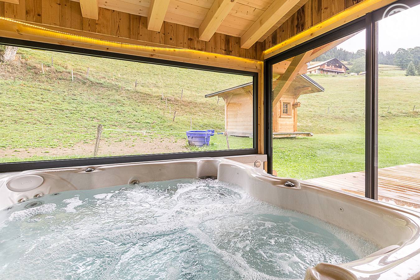 Chalet Saint Hubert in Notre-Dame-de-Bellecombe, Région d'Albertville