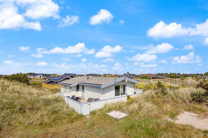 Villa for 5 personer, med Terrasse ved Vestkysten af Danmark