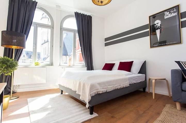 Fullhouse | Halle | M14 Doncorleone | Zentrum in Halle, Saale-Unstrut