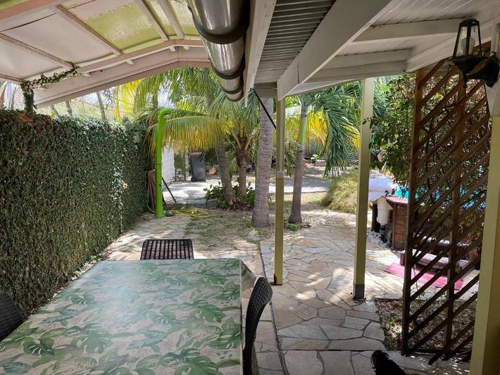 Gîte pour 4 personnes, avec vue ainsi que jardin et piscine à Le Vauclin - 3