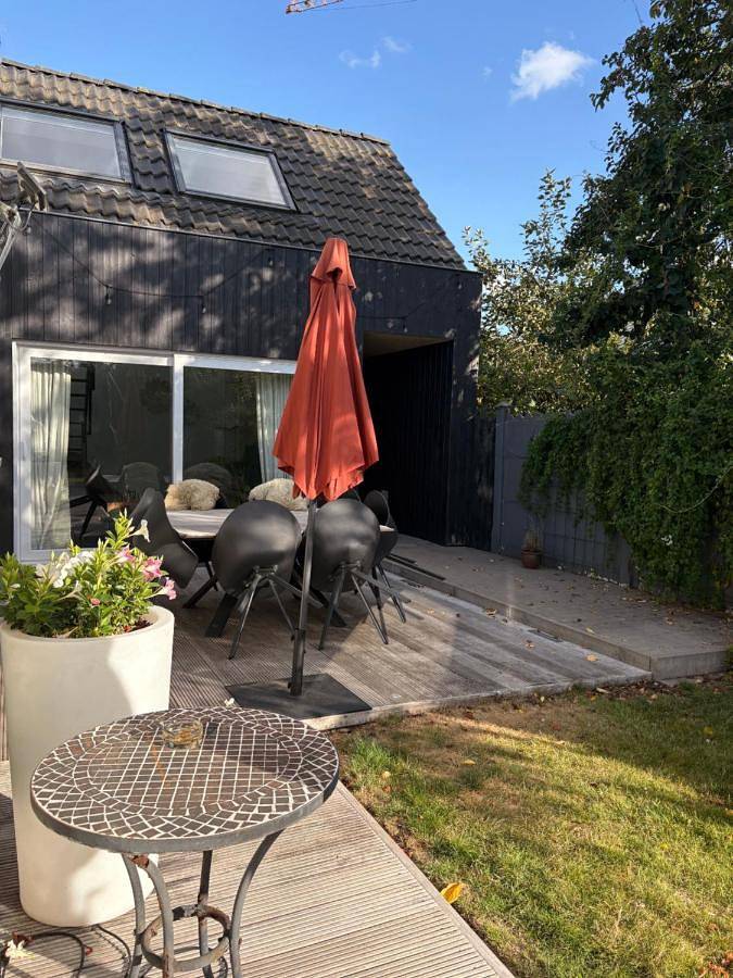 Location de vacances pour 6 personnes, avec Terrasse ainsi que Jardin et Vue à Waregem