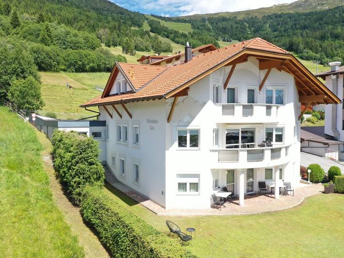 Ferienwohnung für 2 Personen, mit Balkon und Terrasse in Jerzens