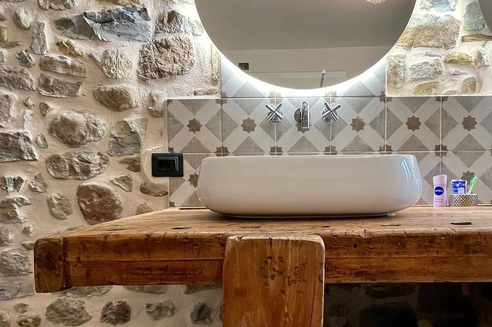 Stone house in Tuscany – A Charming Retreat in Bagnone, Nationalpark Toskanisch-Emilianischer Apennin