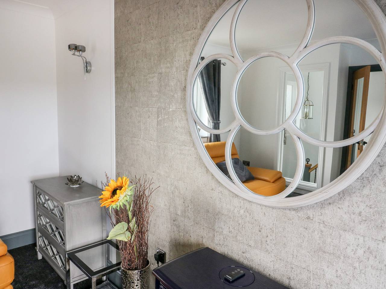 Lock View - Nordic Spa in Gargrave, Yorkshire Dales National Park