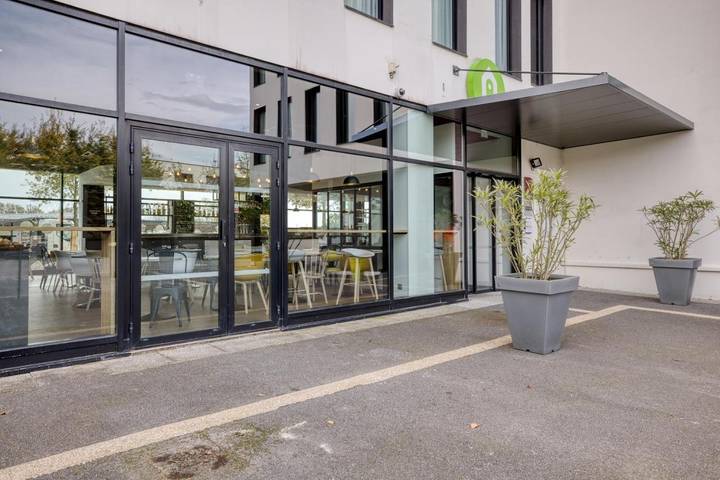 Hôtel pour 2 personnes, avec terrasse, animaux acceptés à Saint-Jacques-de-la-Lande - 3