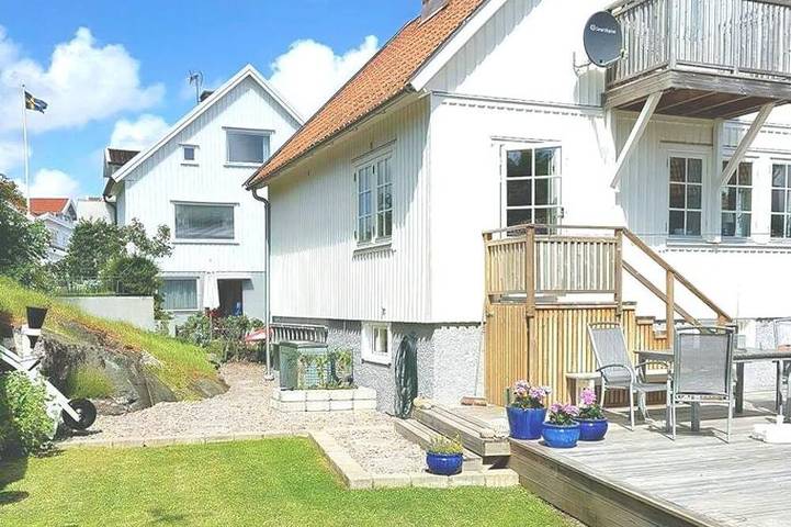 Ferienhaus für 6 Personen, mit Terrasse in Hälleviksstrand