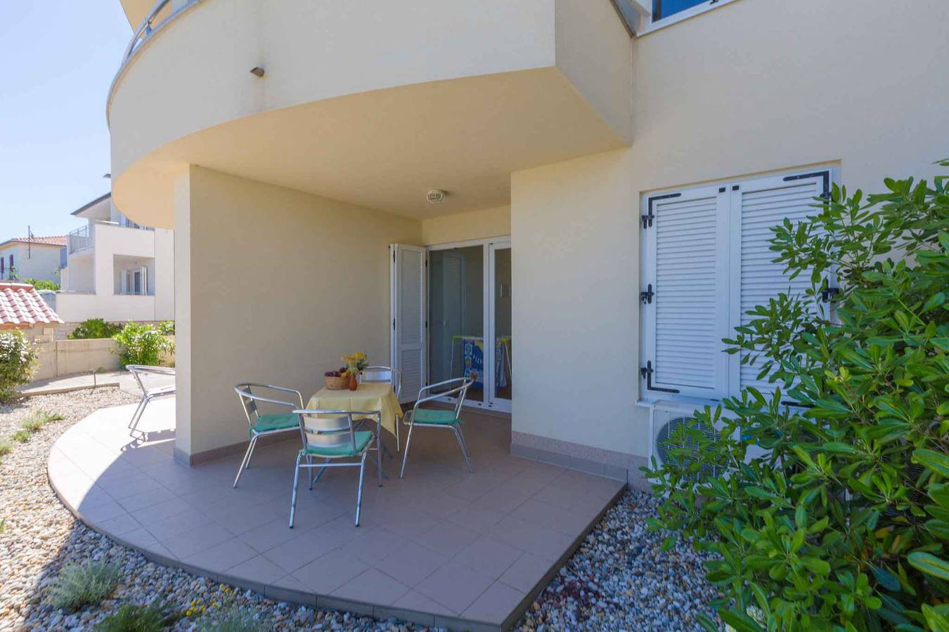 Ganze Ferienwohnung, Ferienwohnung mit Terrasse und Meerblick  in Silo (Krk), Krk