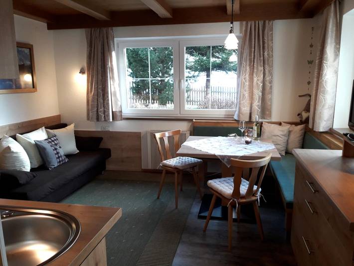 Ferienwohnung für 4 Personen, mit Terrasse und Garten in Tiroler Oberland - 3