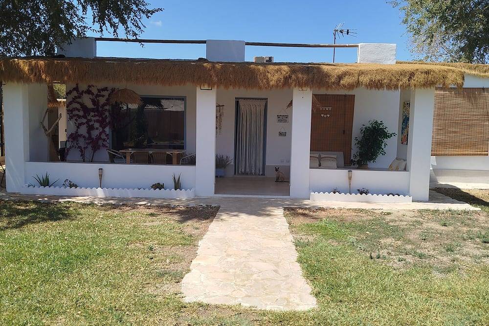 🏠Casa rural con encanto, estiló mediterránea.🌊 in Los Palacios y Villafranca, Provincia de Sevilla