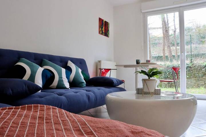 Appartement de vacances pour 2 personnes, avec jardin et vue, animaux acceptés