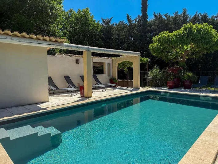 Chalet para 10 personas, con piscina además de vistas y jardín, Se admiten mascotas - 1