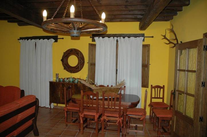 Casa rural para 3 personas, con Terraza en Valdeverdeja - 3
