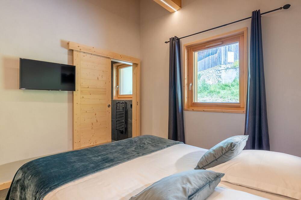 Chalet La Ferme d'Aimé 15 personnes proche station in Glières-Val-de-Borne, Region Bonneville