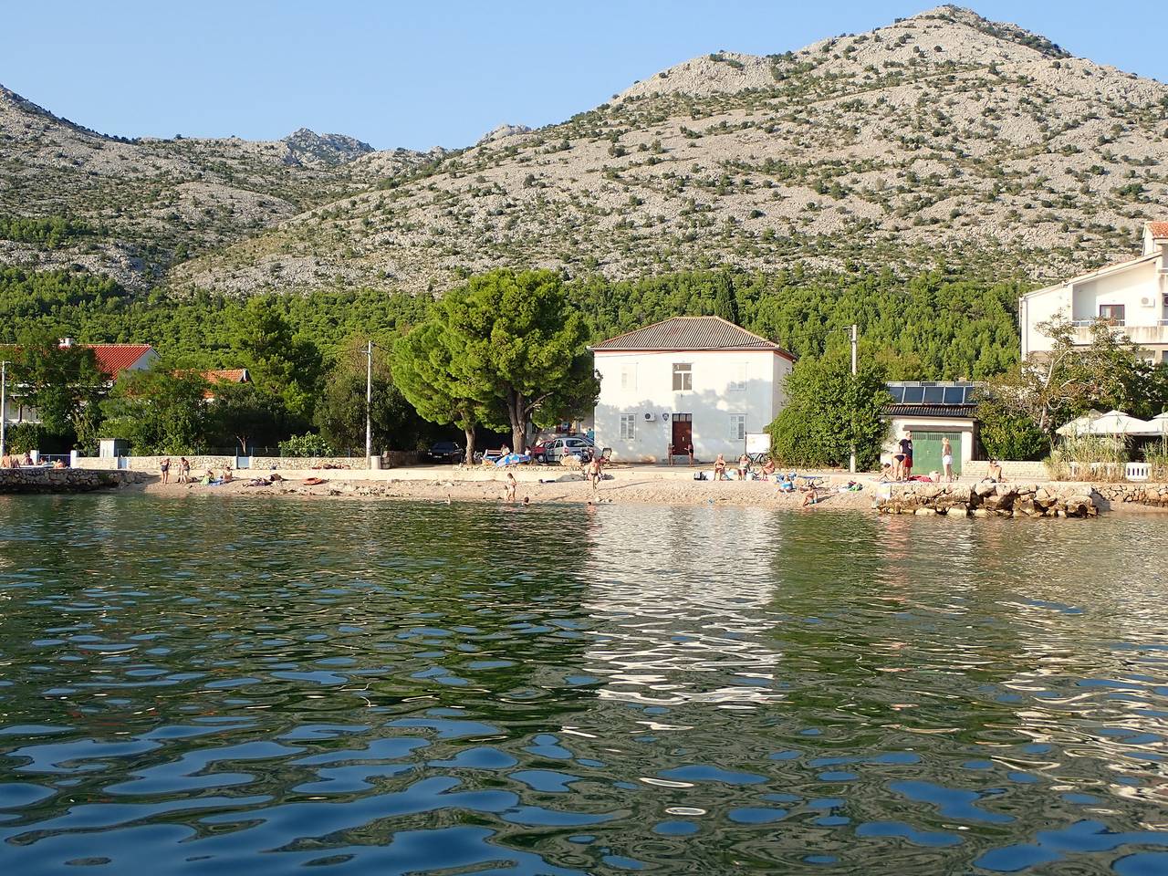 Entire apartment, Holiday apartment for 2 people with garden in Starigrad Paklenica, Starigrad