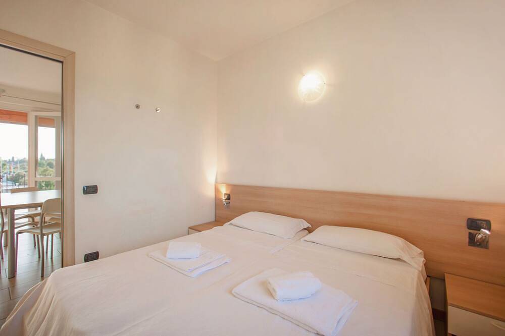 Ganze Wohnung, The Garda Village in Colombare, Sirmione