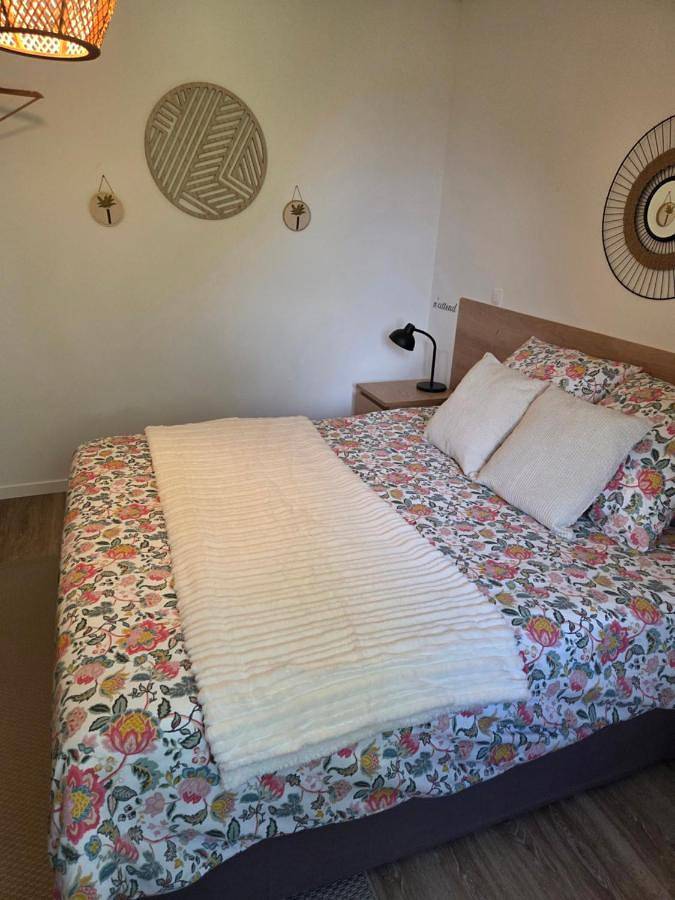 Chambre d’hôte pour 2 personnes, avec jardin ainsi que vue et terrasse à Pontorson - 3