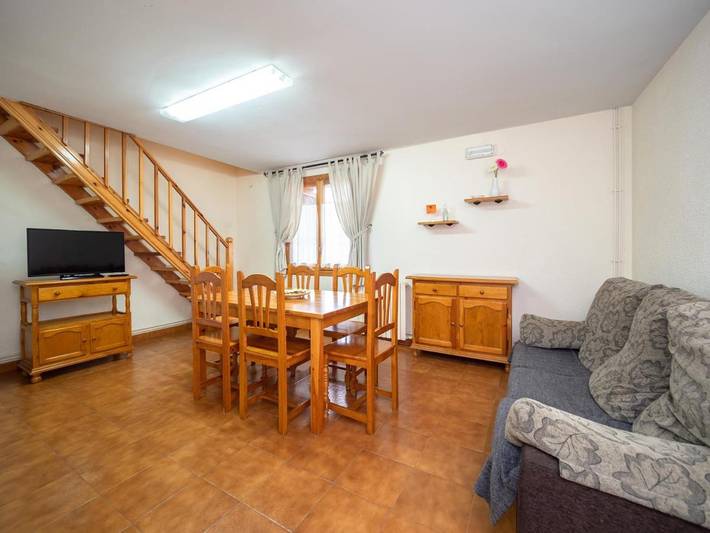 Casa rural para 5 personas, con jardín y vistas en Alta Ribagorça - 2