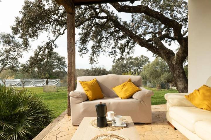 Casa rural para 10 personas, con jardín y vistas además de vistas al lago y piscina, Se admiten mascotas en Sierra Norte de Sevilla - 3