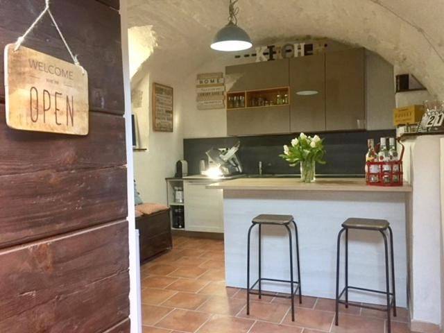 Ferienhaus für 2 Personen, mit Garten und Ausblick sowie Seeblick in Lago Maggiore (Piemont) - 2