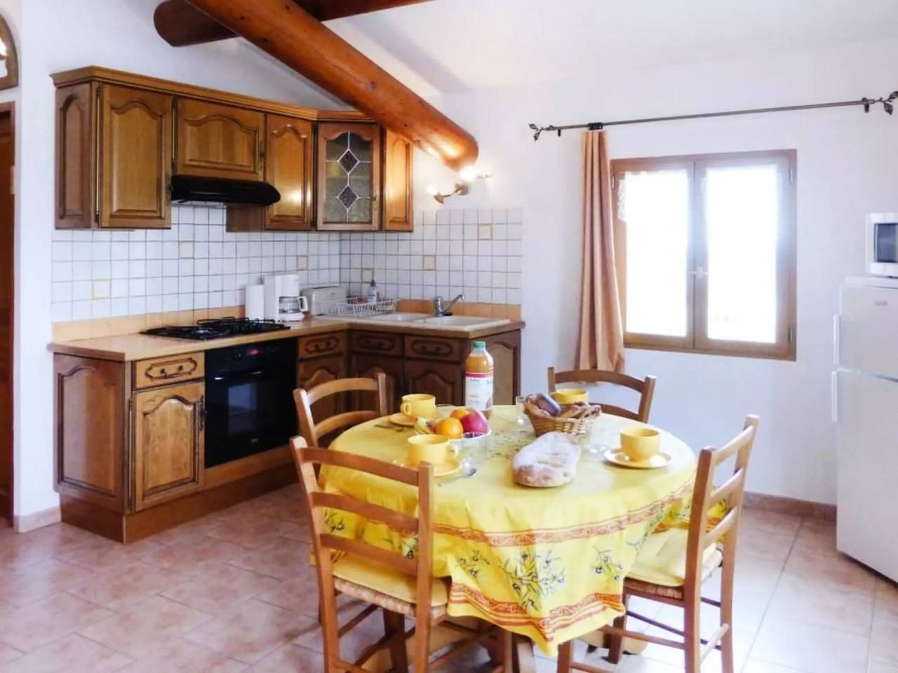 Apartamento entero, 3 Pièces 5 Personnes in Bonnieux, Parque natural regional del Luberon