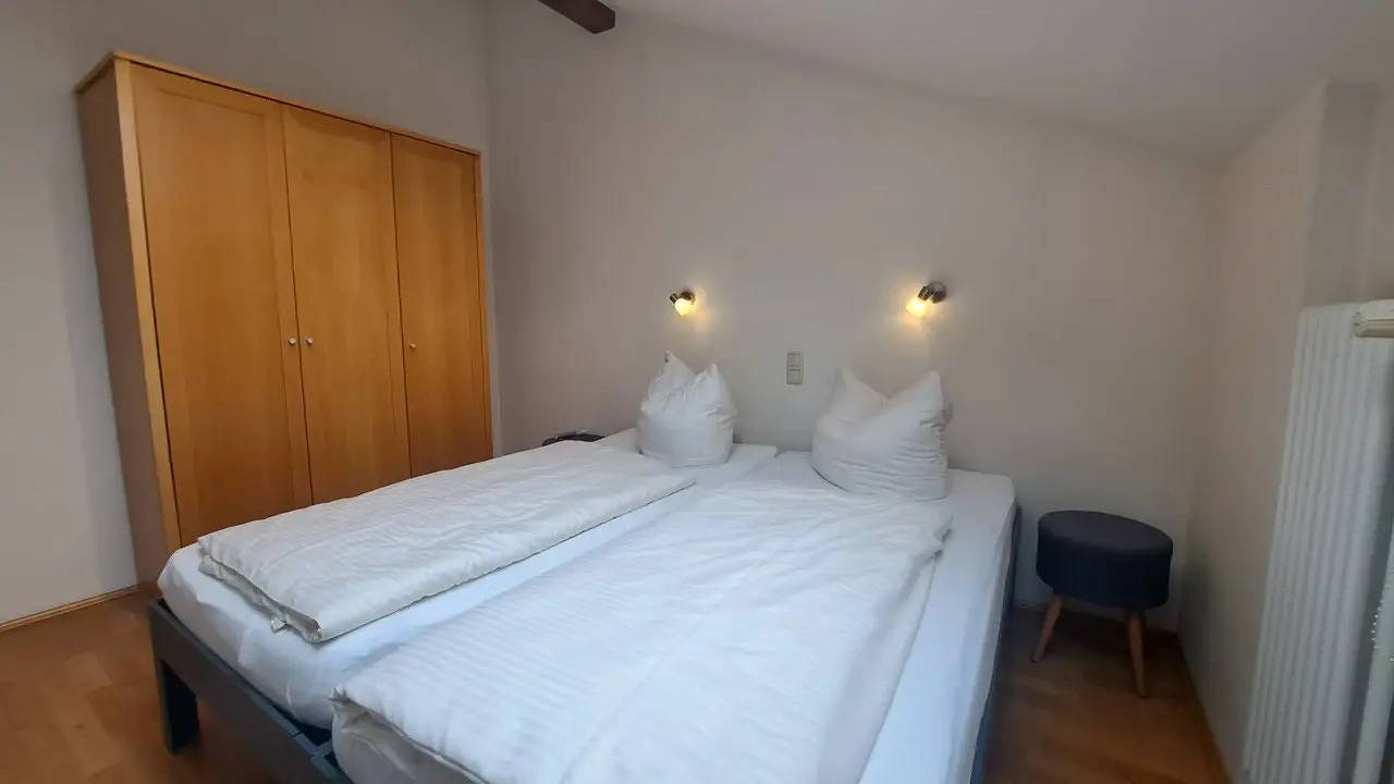 Ganze Ferienwohnung, Ferienwohnung für 2 Personen (28 m²) in Neuötting in Neuötting, Landkreis Altötting