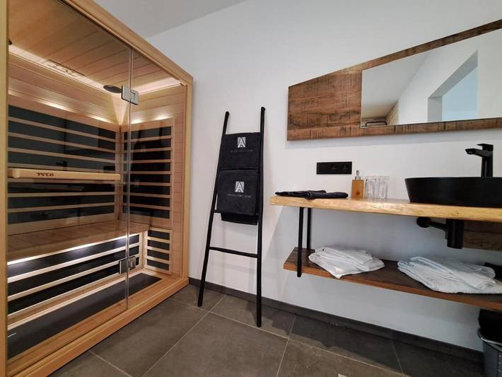 Location de vacances pour 2 personnes, avec sauna et terrasse à La Roche-en-Ardenne - 2