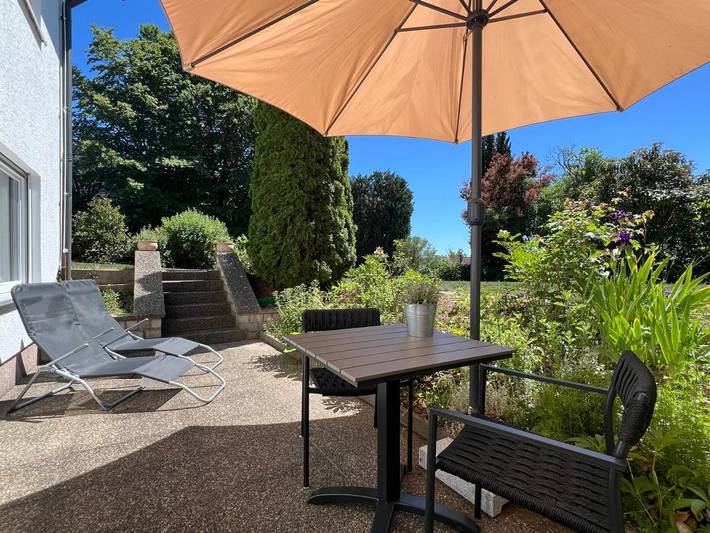 Ferienwohnung für 4 Personen, mit Terrasse und Garten in Burgthann
