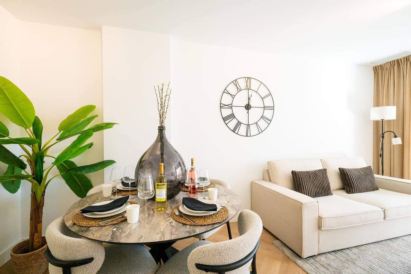 Entire apartment, Apoloxix between beach and harbour in Calpe, Costa Blanca