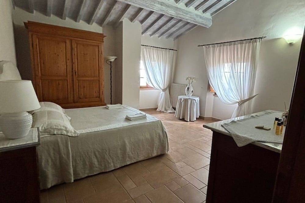 Splendido casa in Toscana, a pochi km dalle piu' belle citta d'arte in Montespertoli, Firenze e dintorni
