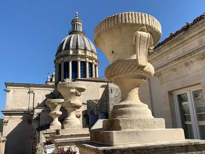 Maison d’hôte pour 2 personnes, avec terrasse et vue, animaux acceptés à Ragusa