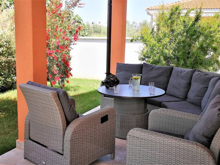 Ferienvilla mit Garten, Grill und Terrasse in Sisan, Südküste Istrien