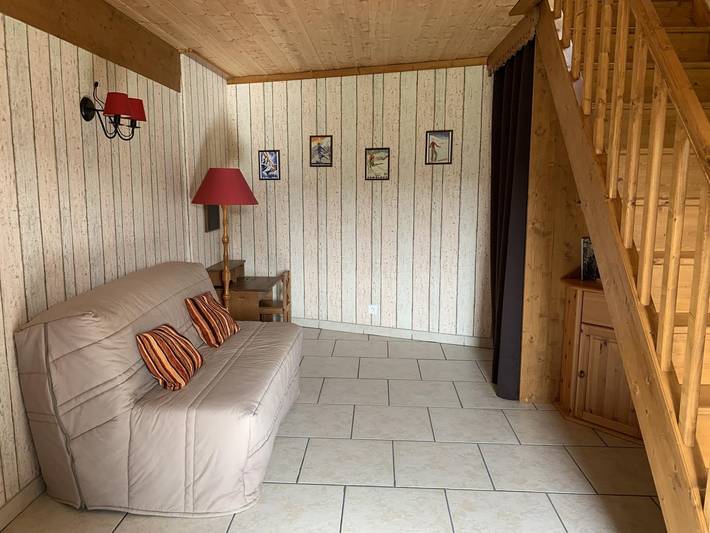 Gîte pour 4 personnes avec vue in Lajoux, Parc naturel régional du Haut-Jura