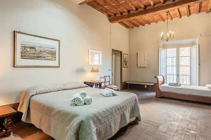B&b for 3 people in Lucca