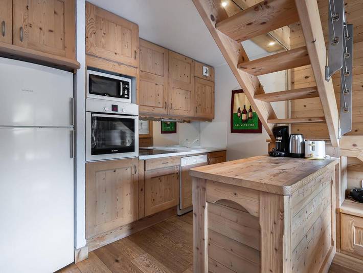 Gîte pour 6 personnes, avec balcon dans Office De Tourisme De Meribel Les Allues - 4