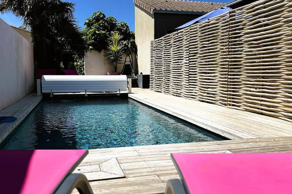 Nueva casa contemporánea 5 personas a 80 metros de las playas 2 dormitorios y piscina climatizada in Angoulins, Región de La Rochelle