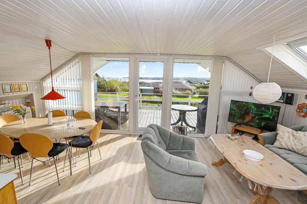 895 in Underbjerg, Limfjord in Westjütland