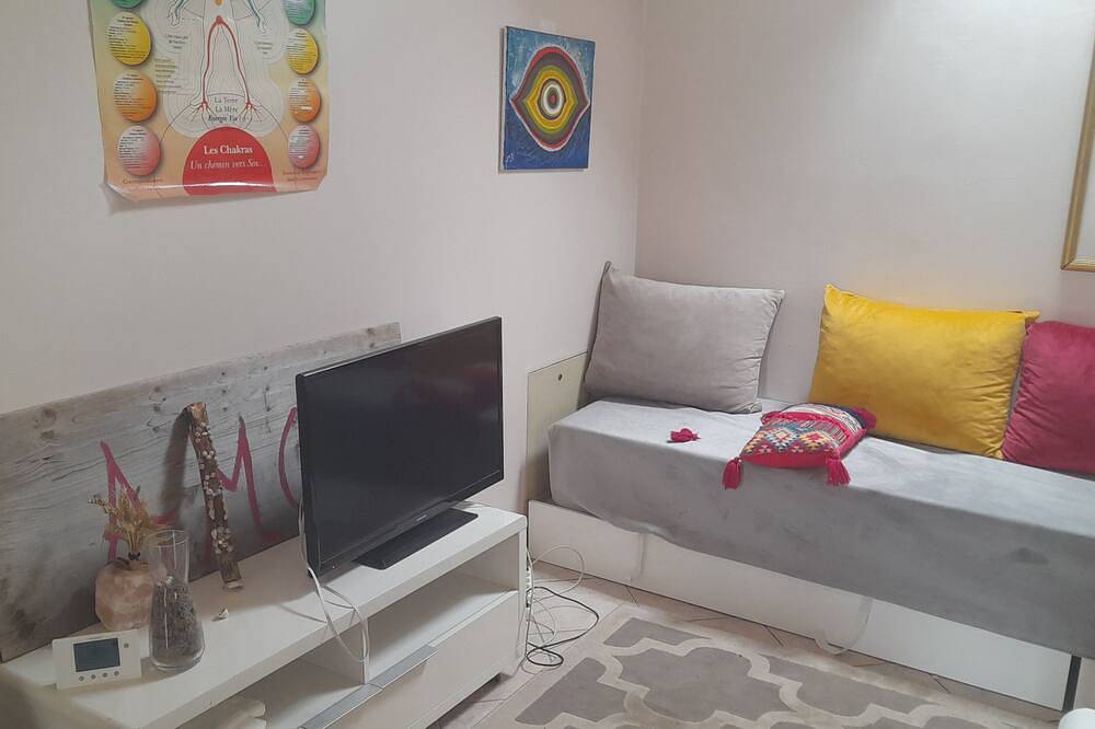 Chambre dans maison spacieuse in Auxerre, Région d'Auxerre