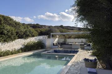 Villa for 10 People in Paros, Paros Regional Unit, Photo 4