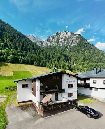 Ferienhaus für 4 Personen, mit Terrasse und Ausblick, mit Haustier in Klösterle